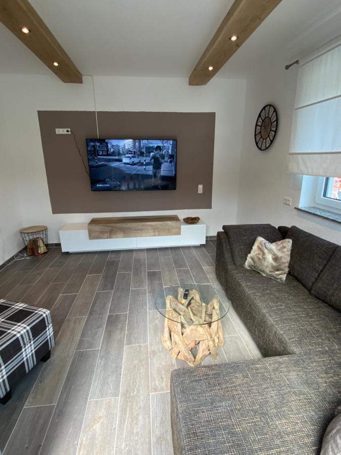 Alblounge Vip Appartement Neuffen ภายนอก รูปภาพ